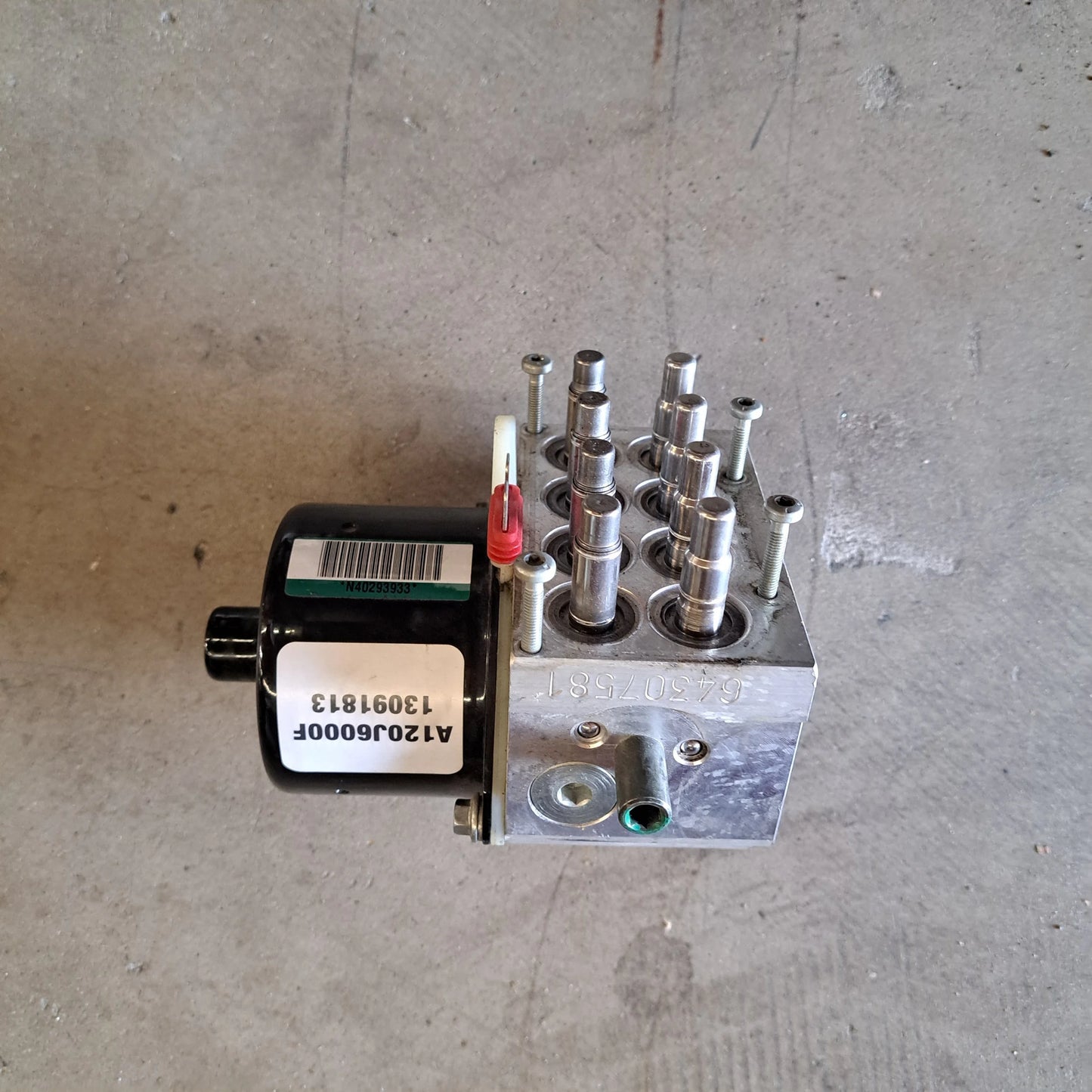 USED ABS ACTUATOR - A120J600F