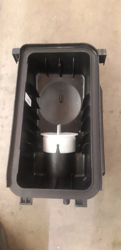 Used Air Box Cover Assembly, Lower, A120E6002F