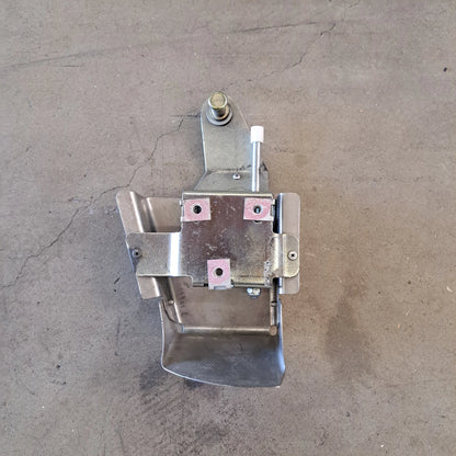 USED ELISE ENGINE COVER STRIKER - C120B0007F