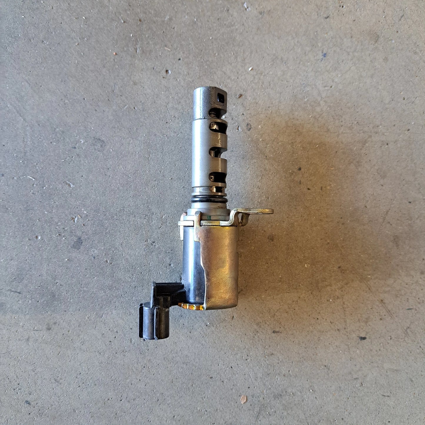 USED VALVE-CAM TIMING OIL CONTROLLER - A120E6282S