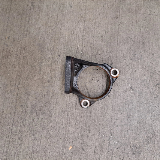 USED CV/HALF SHAFT BRACKET - A120E6410S