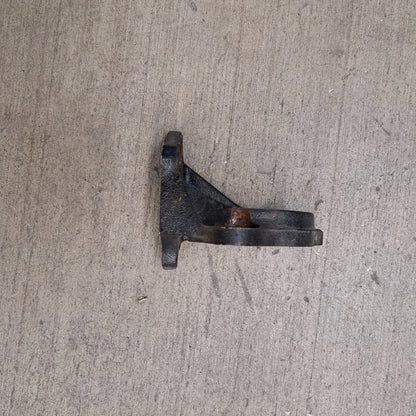 USED CV/HALF SHAFT BRACKET - A120E6410S