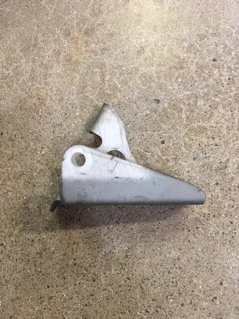 Used Damper/ABS Mounting Bracket, RH (Passenger), B116C0010F