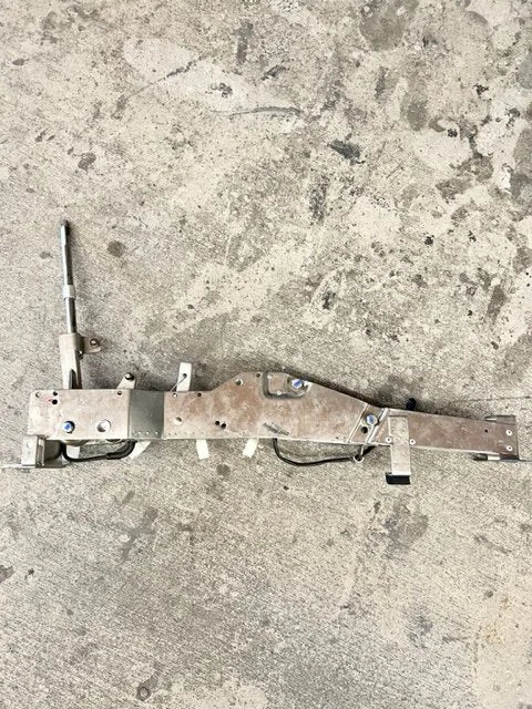 USED FIRST GEN OEM SHIFTER - E120F0001F