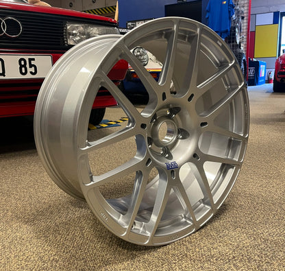 Seven+ Emira wheel set