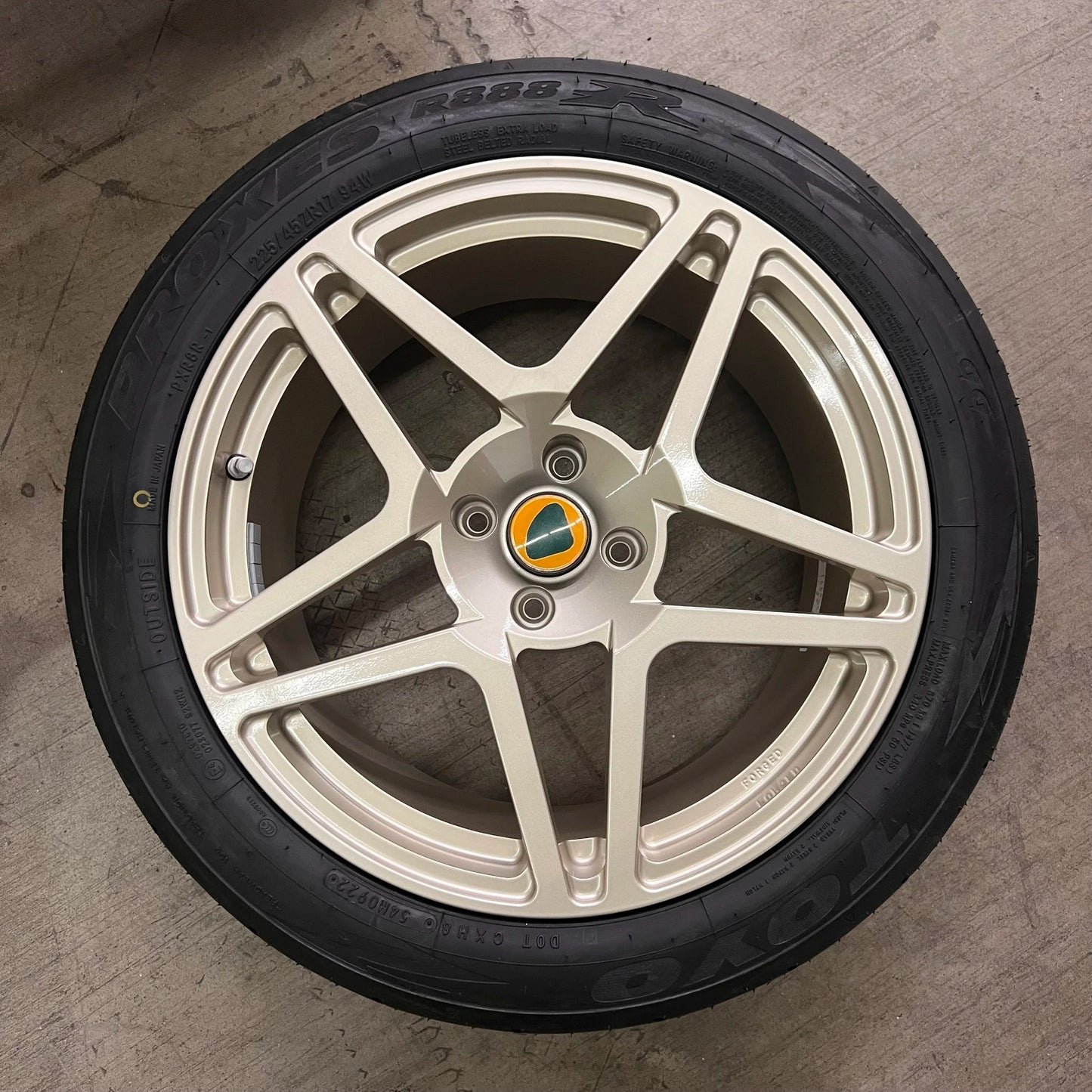 stellaCORSE wheels